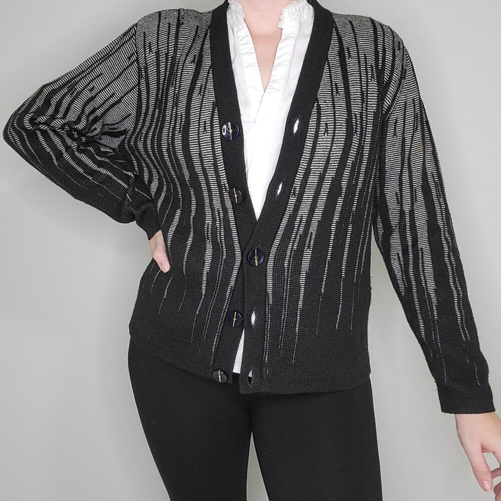 San Remo by Laura Knits Vintage Cardigan Size Med/Large